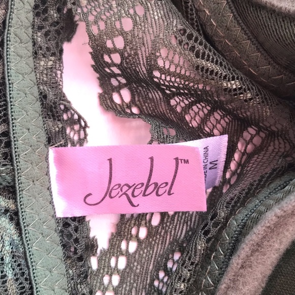 Jezebel Lace bra - Picture 4 of 4